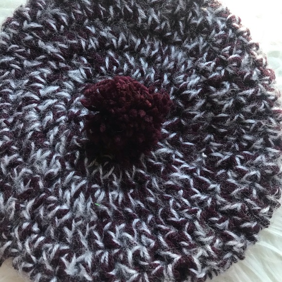 Knitted purple and white streaked hat - Picture 1 of 3